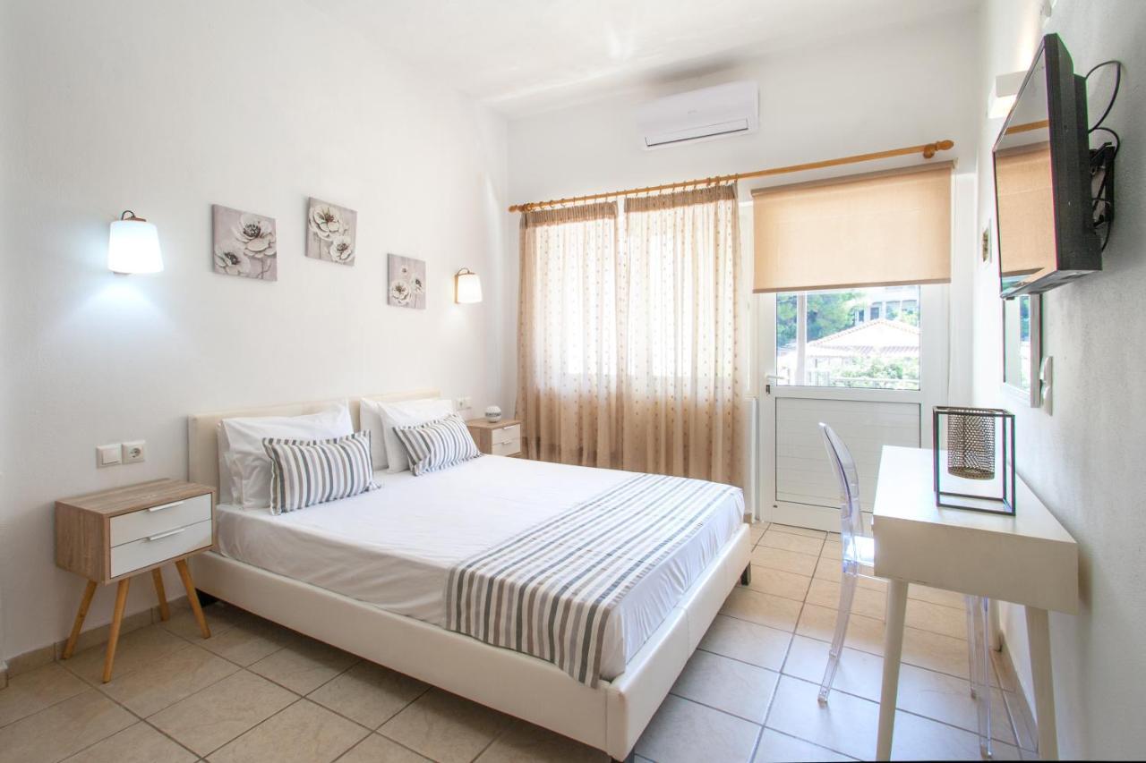 Angelos Studios Vromolimnos Zimmer foto
