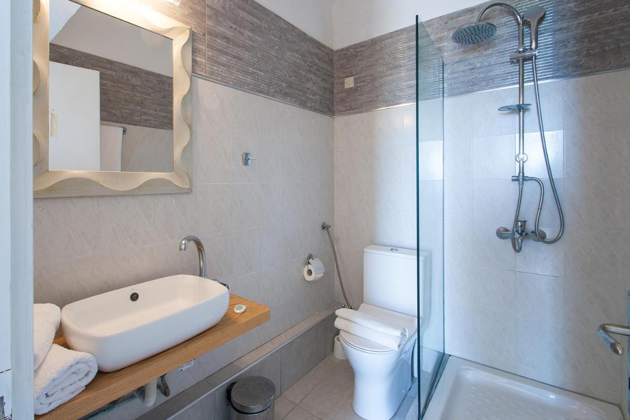 Angelos Studios Vromolimnos Zimmer foto